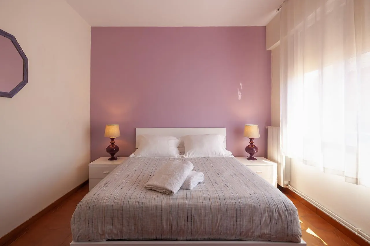 Apartment Apartamento Guillermo Tell Barcelona Spain